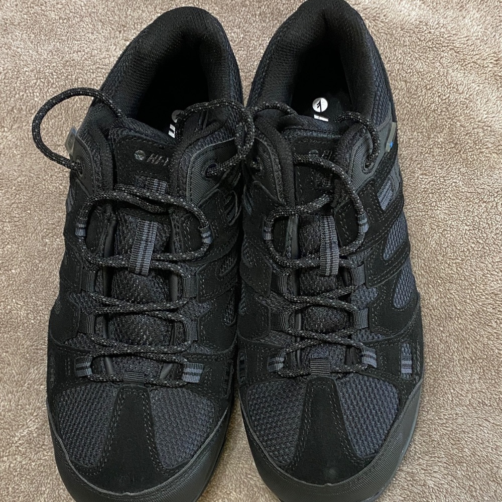 Hi-Tec Men's Black Athletic Trail Sneakers